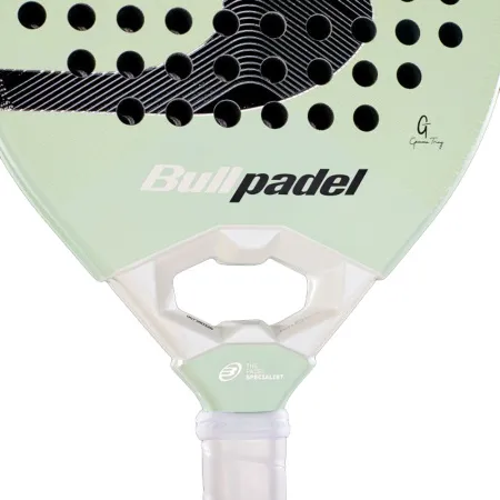 Ракетка для падела BULLPADEL Elite 02 2027, 497248,для профес-в, стекловолокно, карбон, молочн.,черн за 44&nbsp;339.40 ₽ купить в Новороссийске